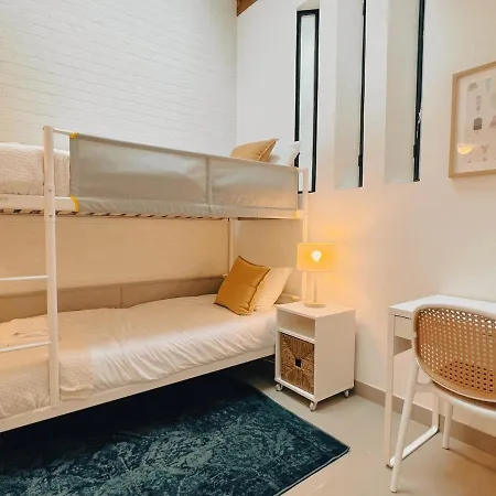 Apartment My Fair - Unique Rustic Near Principe Real Lisbon